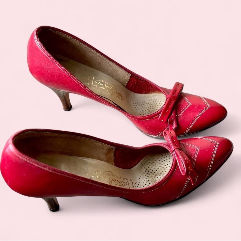 Vintage Naturalizer Red Leather Kitten Heel Pumps Bow Pointed Toe Chic Size 7